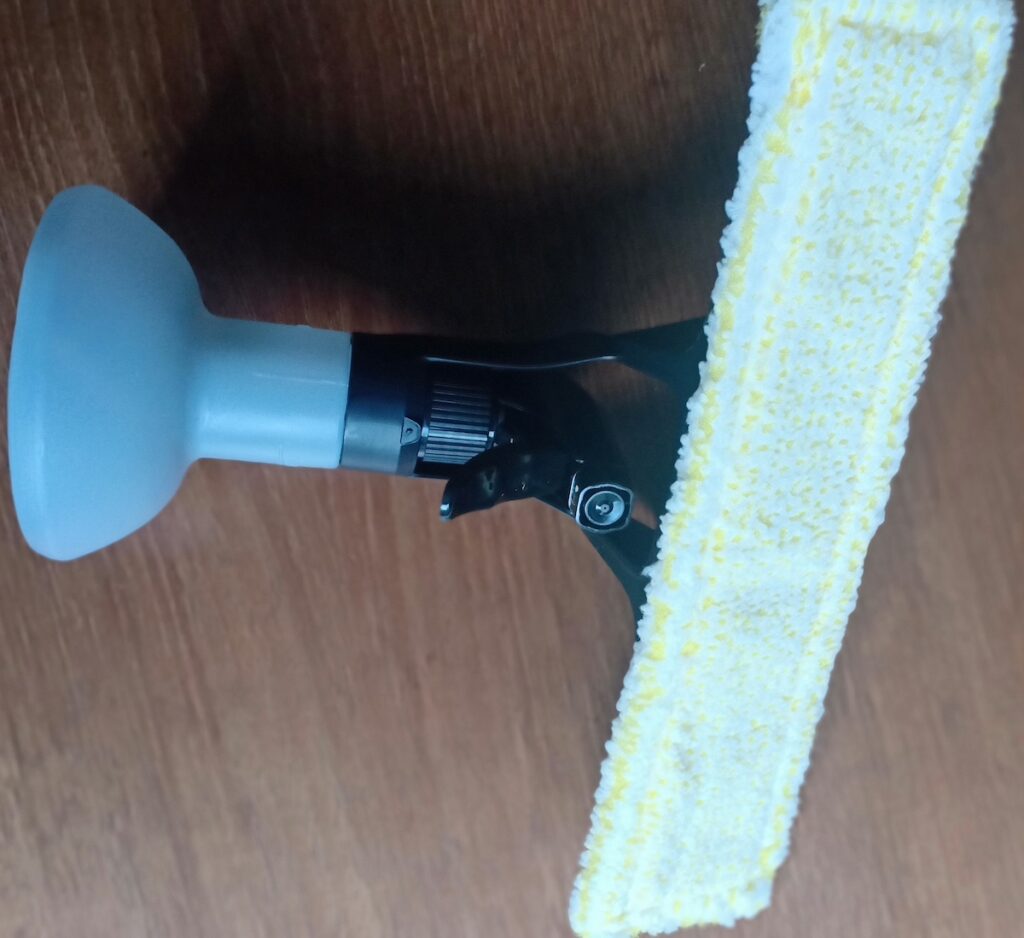 Karcher WV 6 cleaning bottle and microfibre cloth