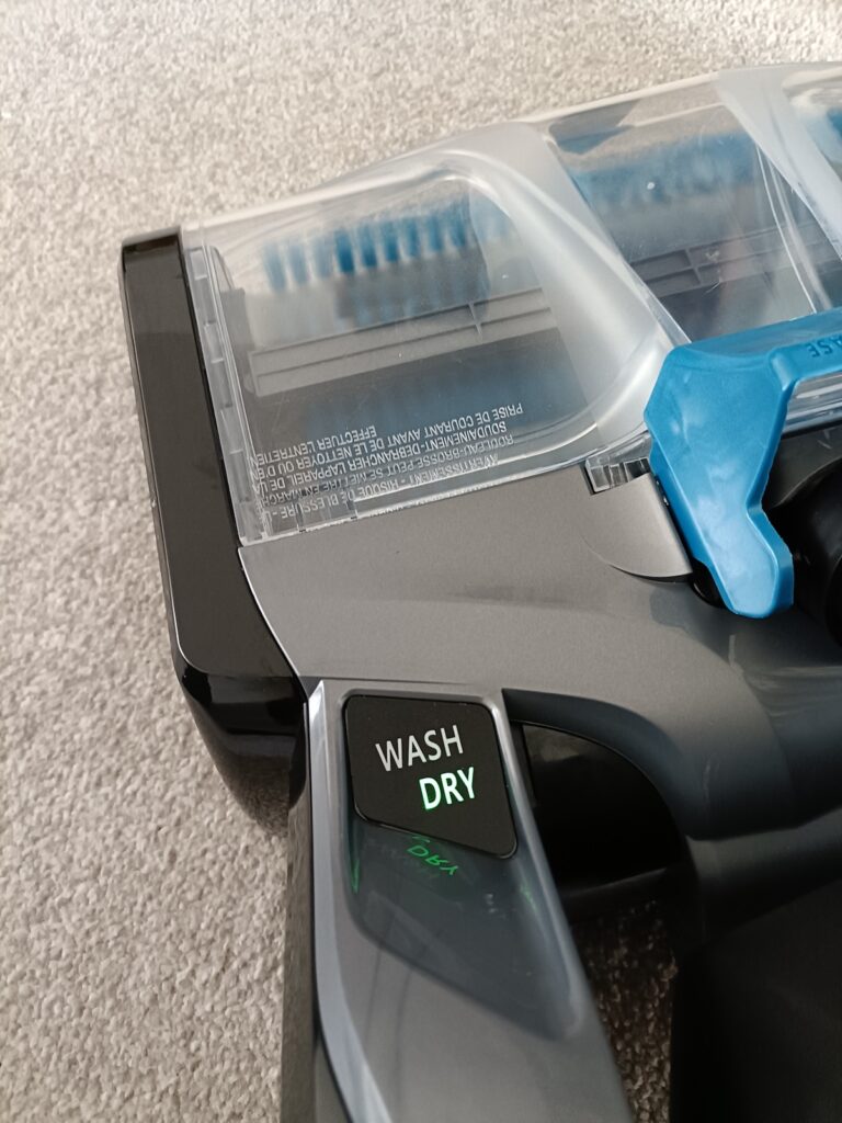 Close-up of the Dry indicator coloured green