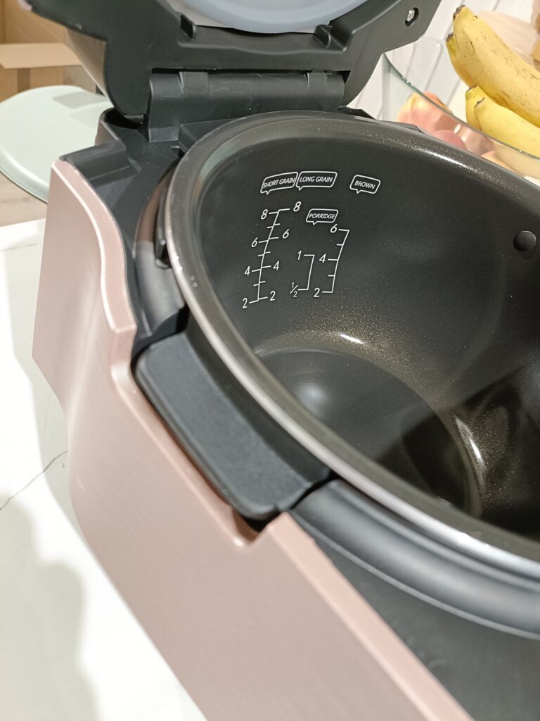 Ceramic Joubu bowl sitting in the Bamboo rice cooker.
